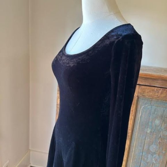 Vintage Betsey Johnson Black Velvet Dress - Picture 3 of 11